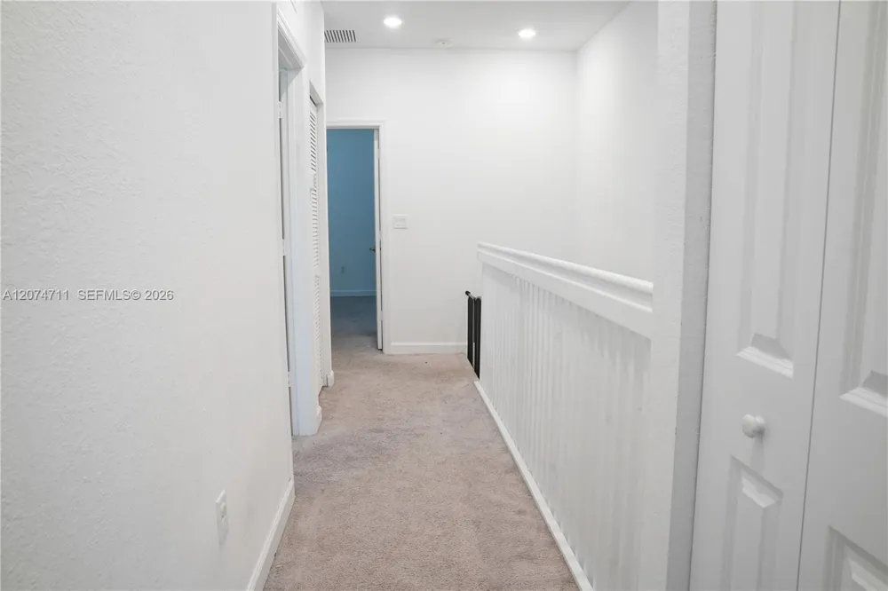 2683 SE 19th St Homestead, FL 33035