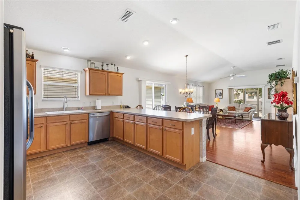 1695 VINEWOOD AVENUE The Villages, FL 32162