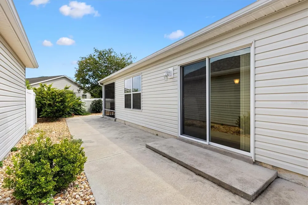 1695 VINEWOOD AVENUE The Villages, FL 32162