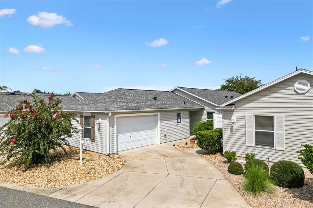 1695 VINEWOOD AVENUE The Villages, FL 32162