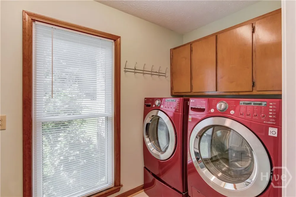 1162 Melton Drive SW Lilburn, GA 30047