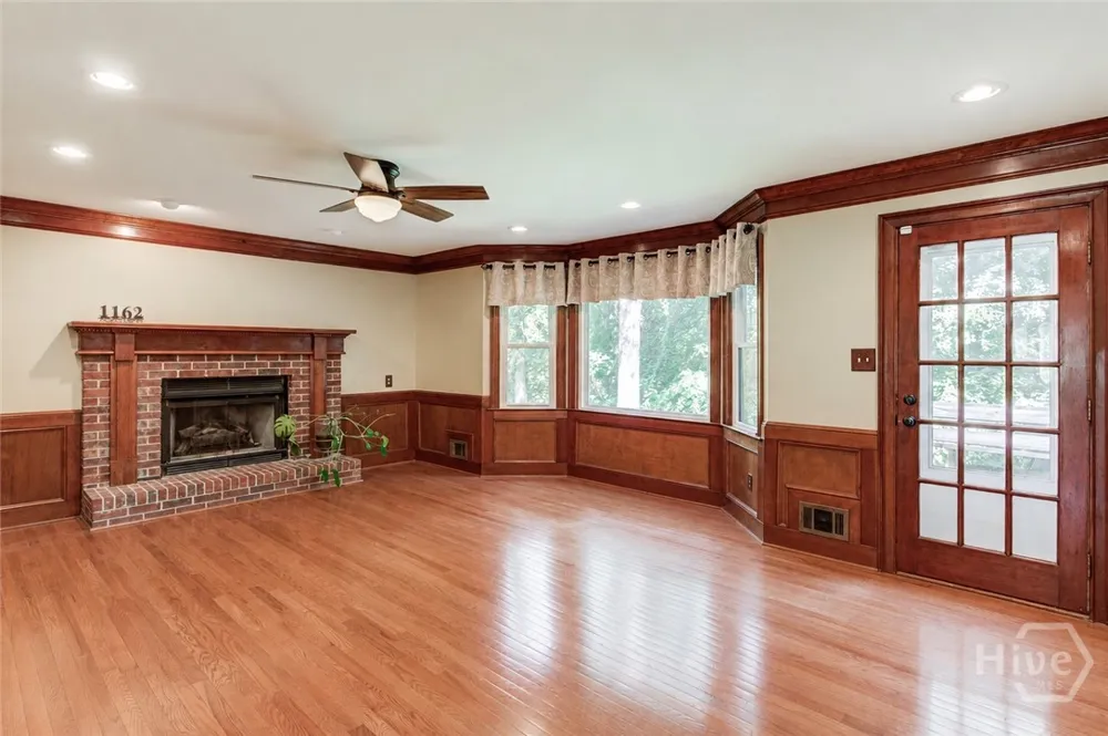 1162 Melton Drive SW Lilburn, GA 30047