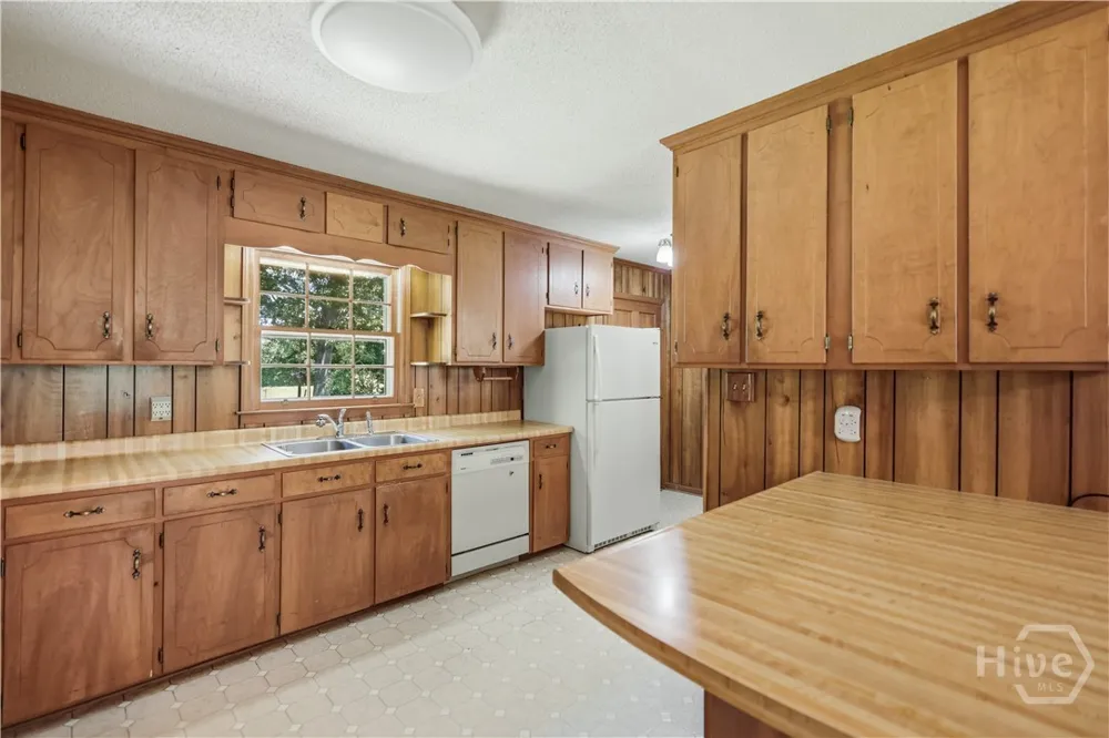 9036 Highway 72 W Hull, GA 30646