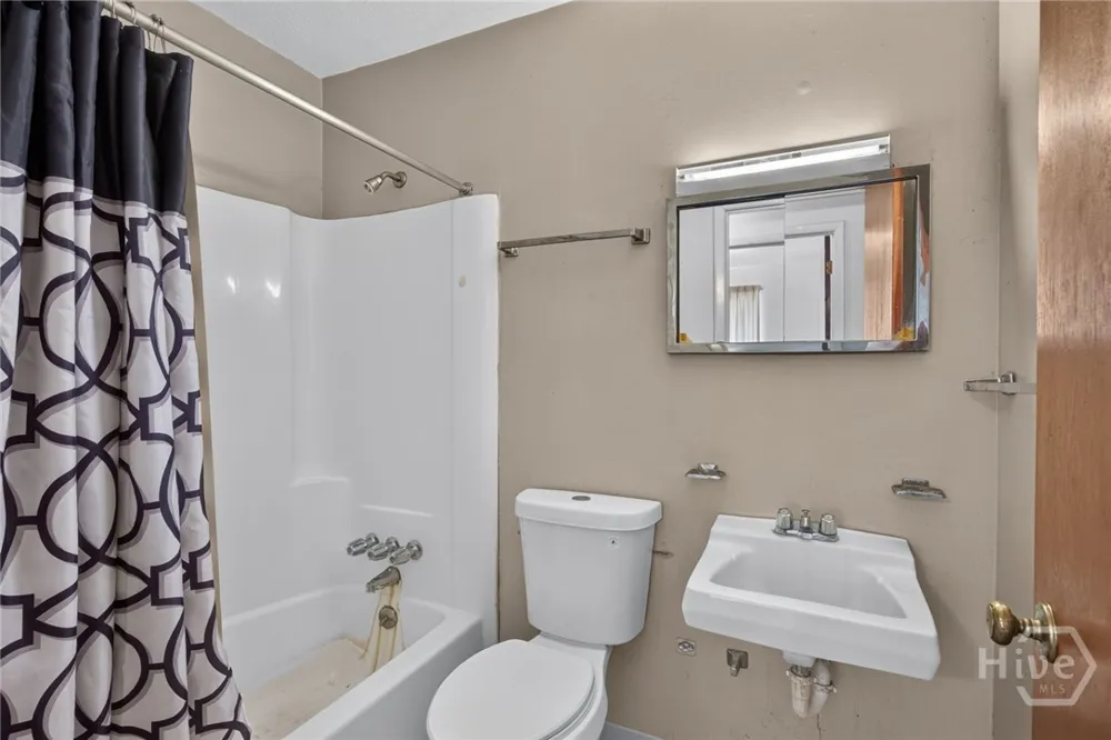 1625 Sylvester Drive Savannah, GA 31415