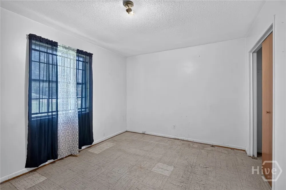 1625 Sylvester Drive Savannah, GA 31415