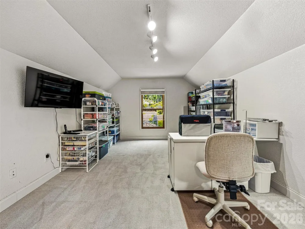 38 Mountain Crest Drive Hendersonville, NC 28739
