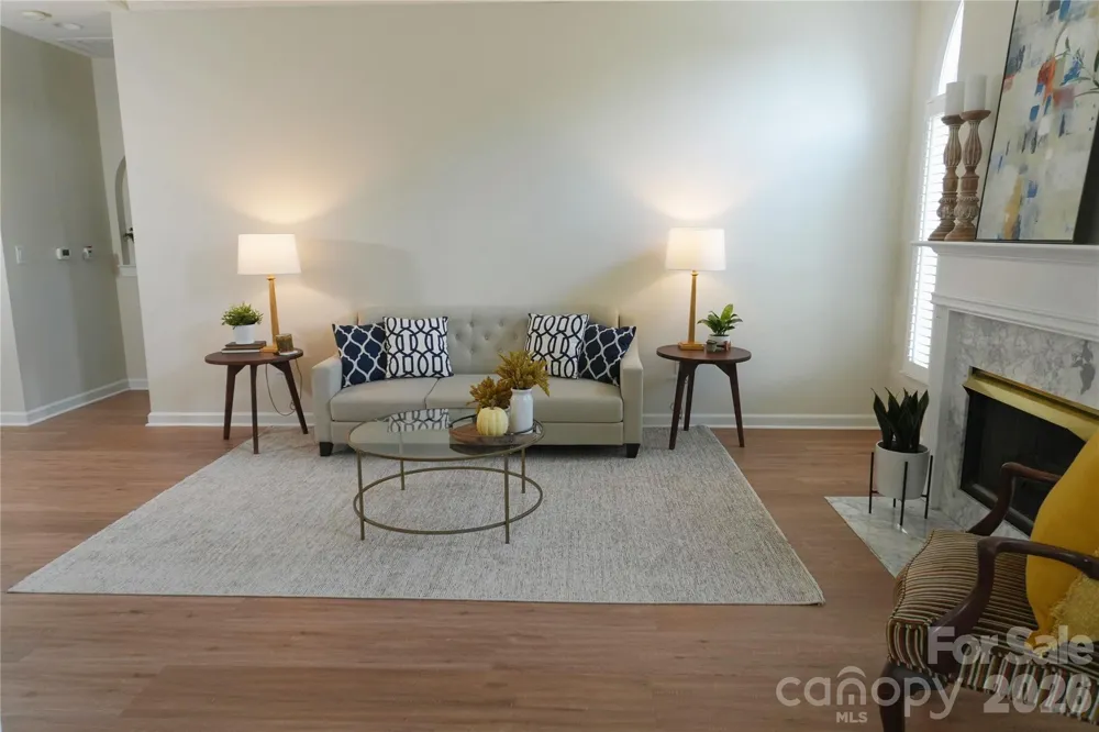 9920 Park Willow Drive Charlotte, NC 28210