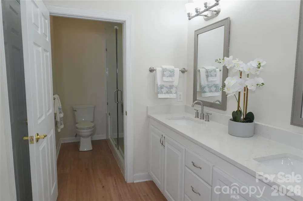 9920 Park Willow Drive Charlotte, NC 28210