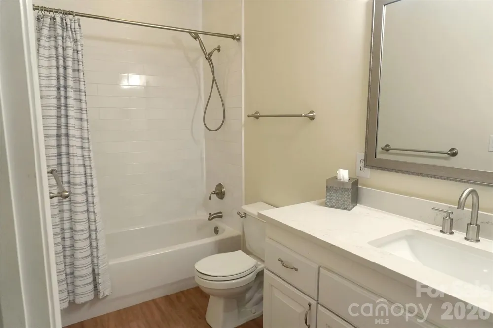 9920 Park Willow Drive Charlotte, NC 28210