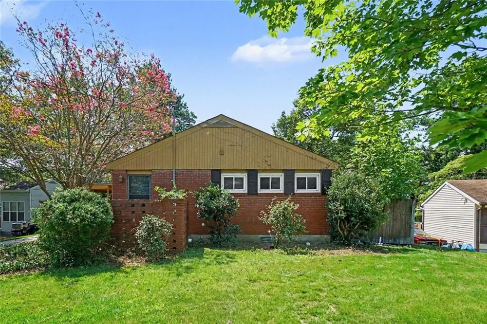 5089 Fairmont Road SE Smyrna, GA 30082