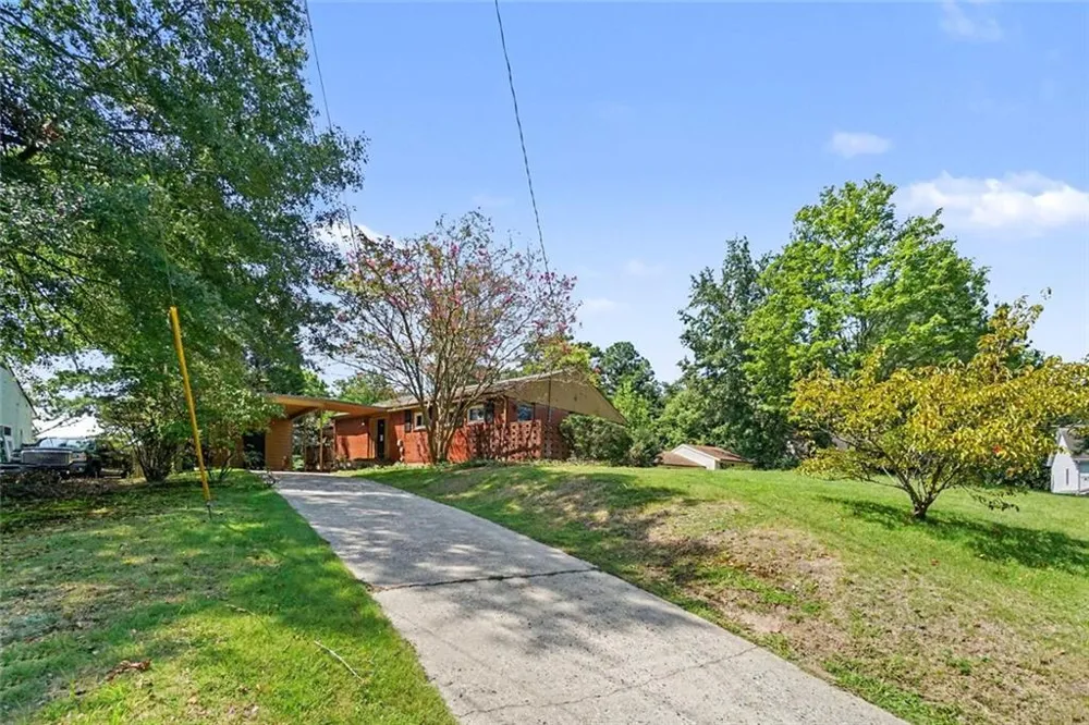 5089 Fairmont Road SE Smyrna, GA 30082