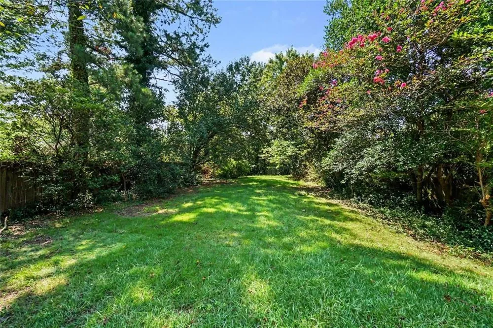 5089 Fairmont Road SE Smyrna, GA 30082