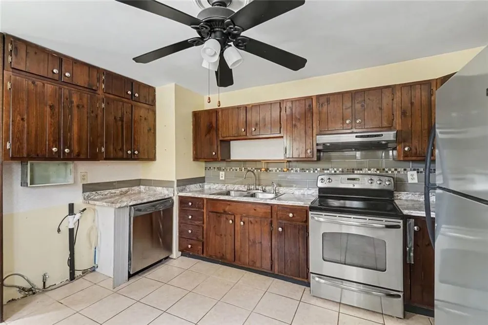 5089 Fairmont Road SE Smyrna, GA 30082