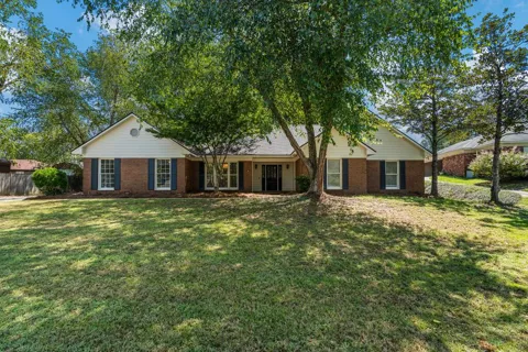 4220 Westfield Court