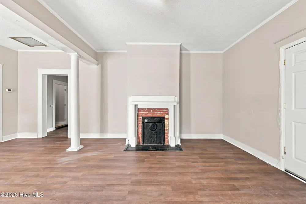 411 Latham Street Greenville, NC 27834