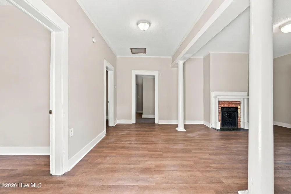 411 Latham Street Greenville, NC 27834