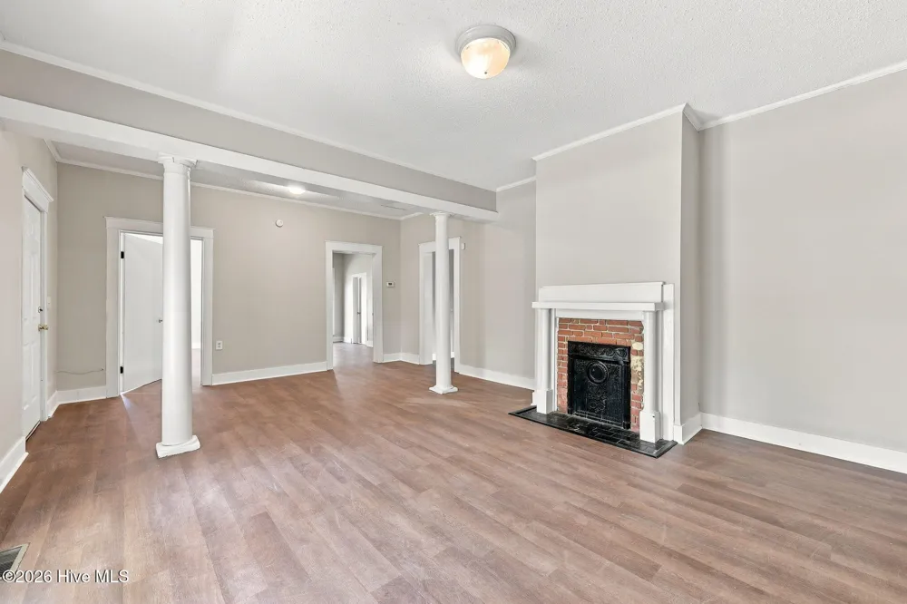411 Latham Street Greenville, NC 27834