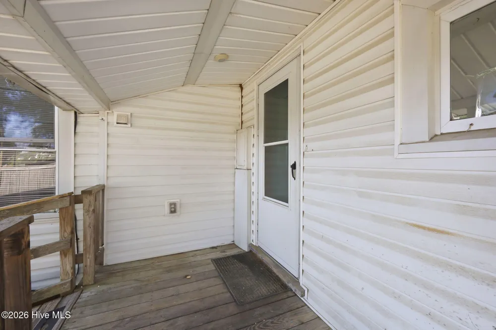 411 Latham Street Greenville, NC 27834