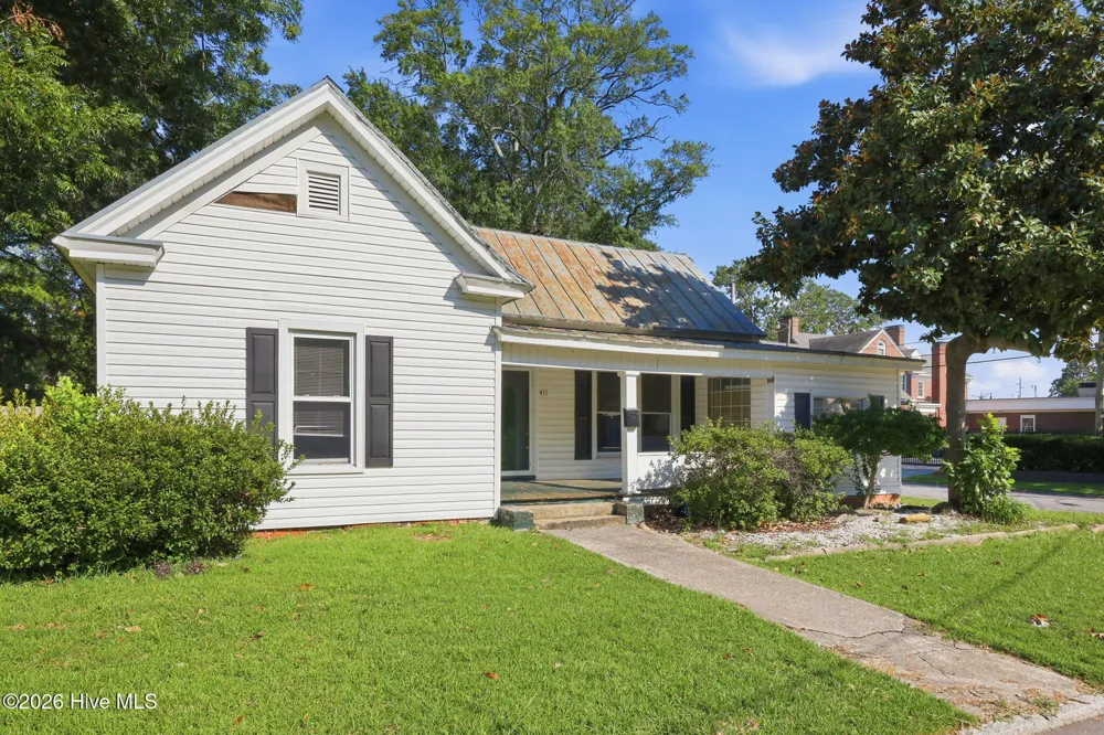 411 Latham Street Greenville, NC 27834
