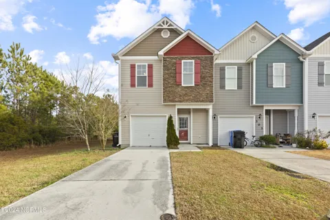 301 Cedar Island Trail