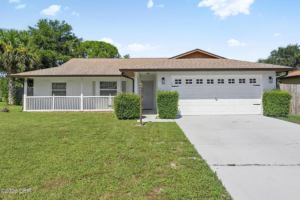 874 Goldcoast Drive Deltona, FL 32725