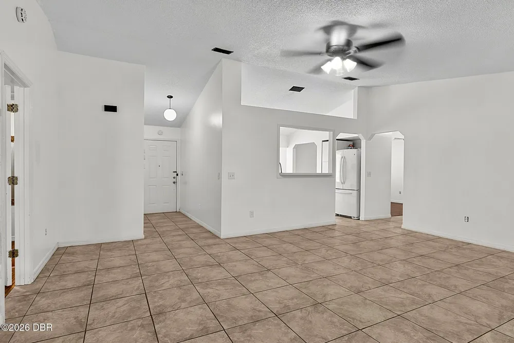 874 Goldcoast Drive Deltona, FL 32725