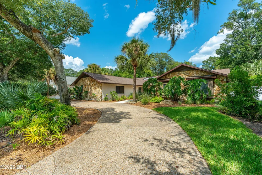 201 Rio Pinar Drive Ormond Beach, FL 32174