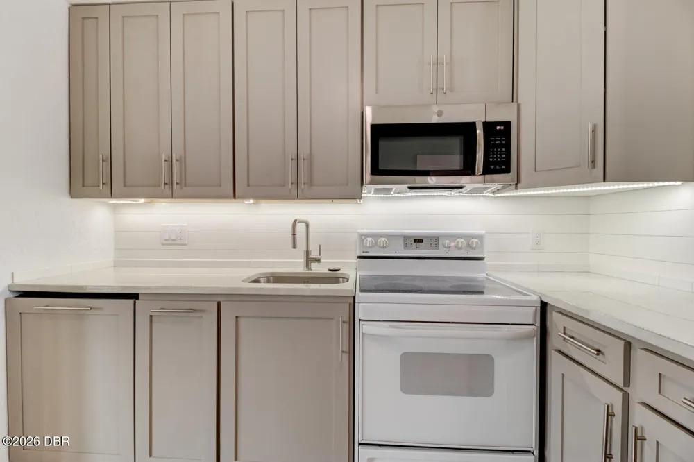 7 Hibiscus Drive Ormond Beach, FL 32176