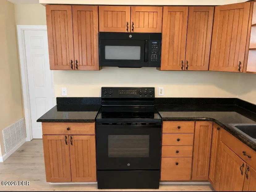 1828 S Central Avenue Flagler Beach, FL 32136