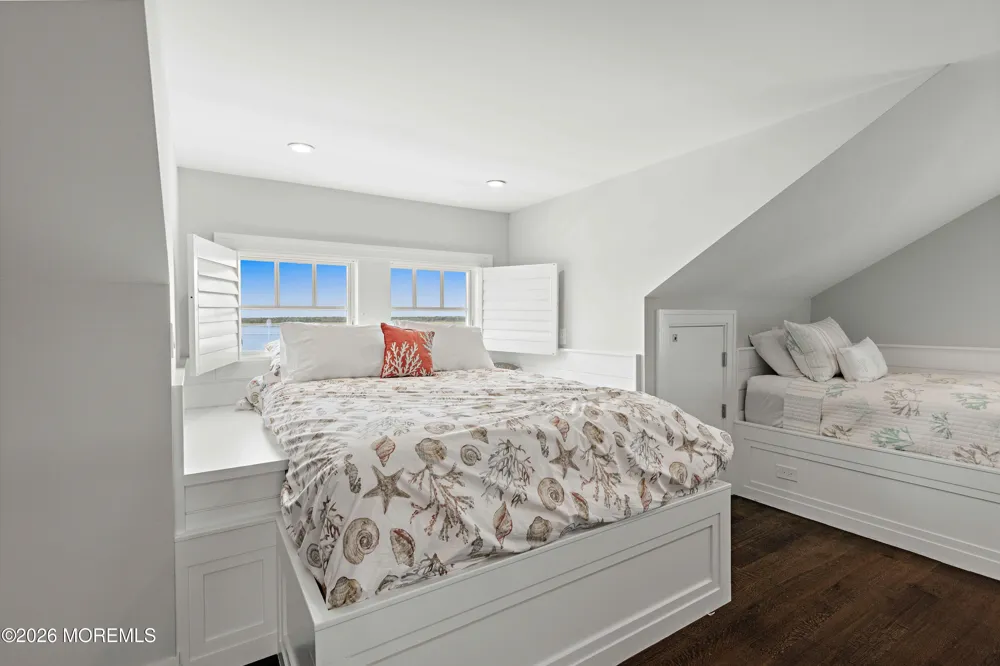 1536 Runyon Lane Mantoloking, NJ 08738
