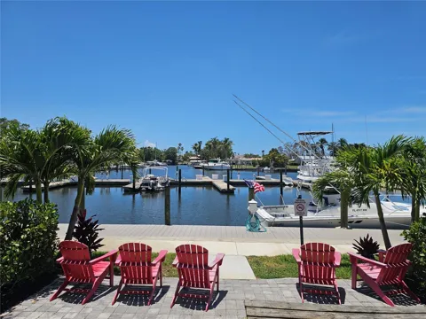 7150 TAMIAMI TRAIL #N420