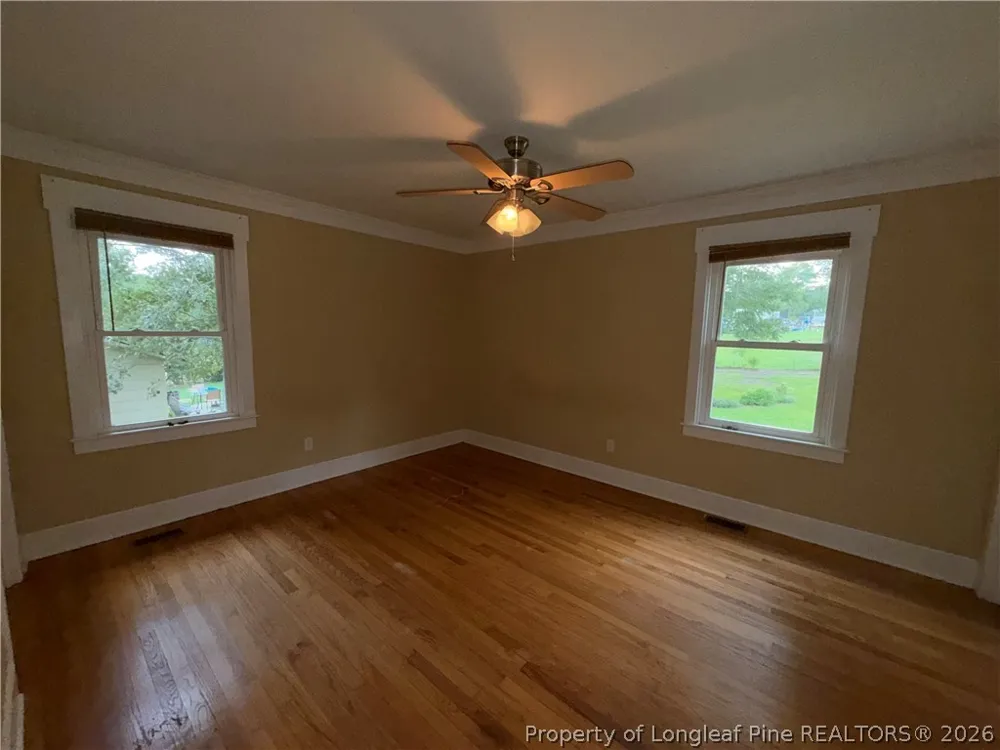1112 Riverside Circle Spring Lake, NC 28390