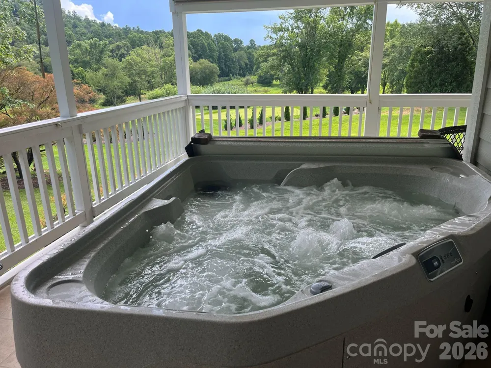 150 Holly Springs Road Hendersonville, NC 28729