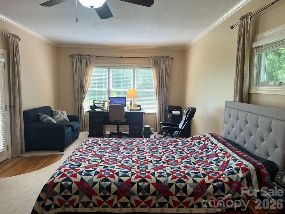 150 Holly Springs Road Hendersonville, NC 28729