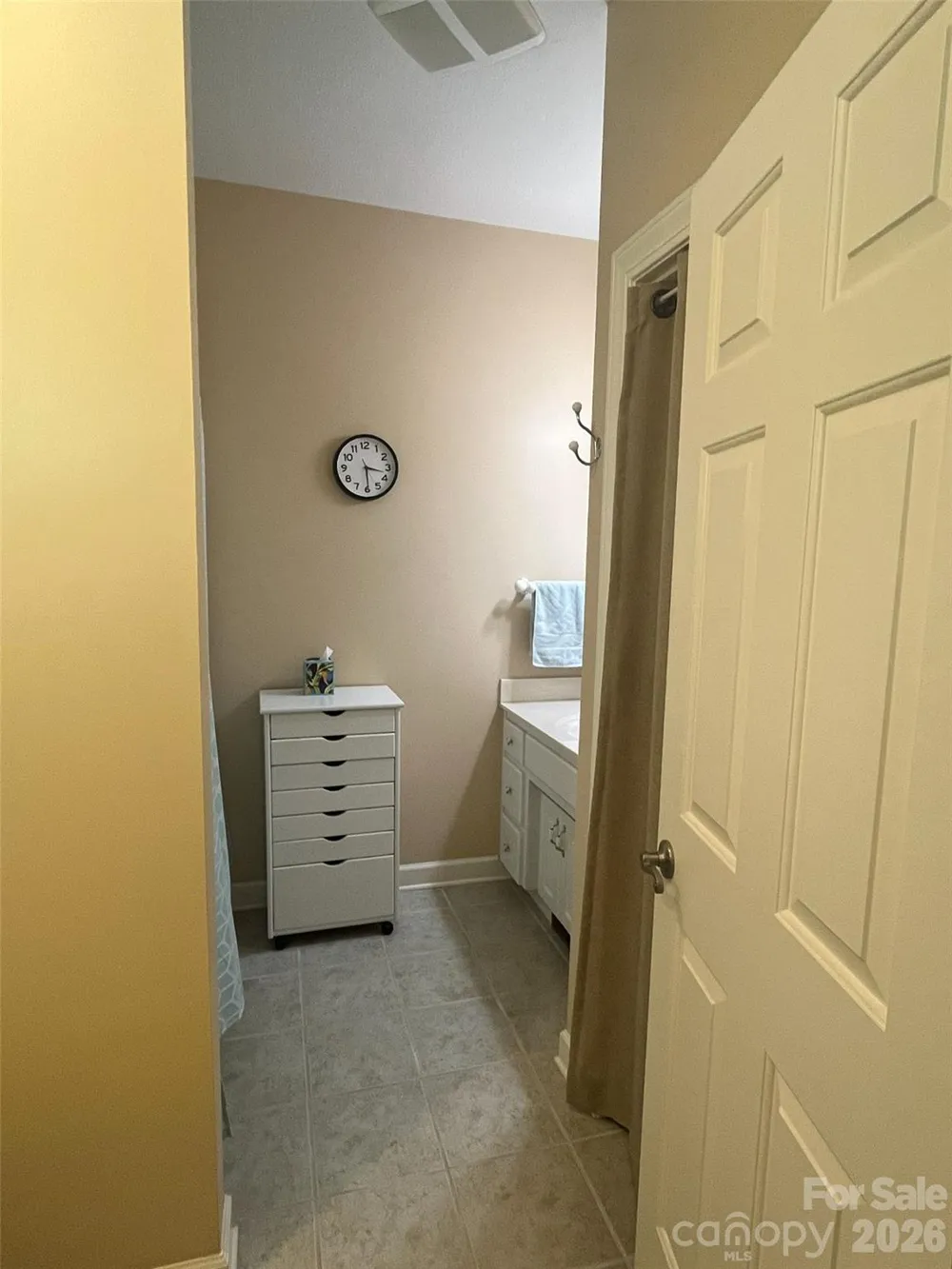 150 Holly Springs Road Hendersonville, NC 28729
