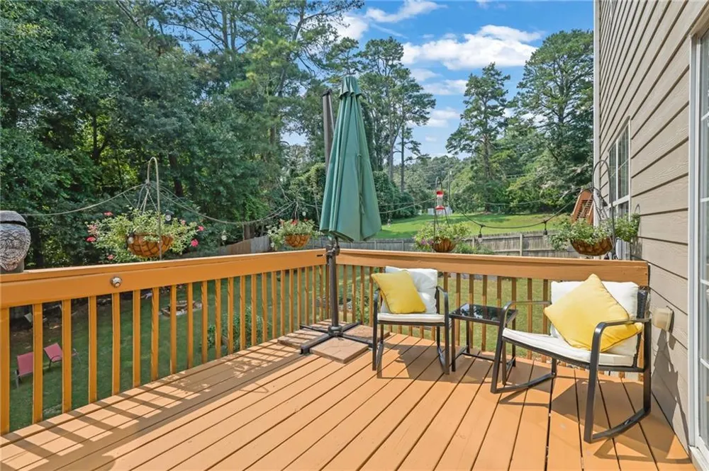 7660 Streamside Lane Cumming, GA 30028