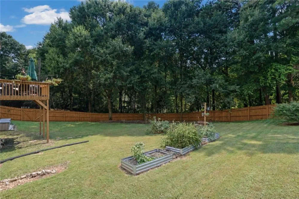 7660 Streamside Lane Cumming, GA 30028