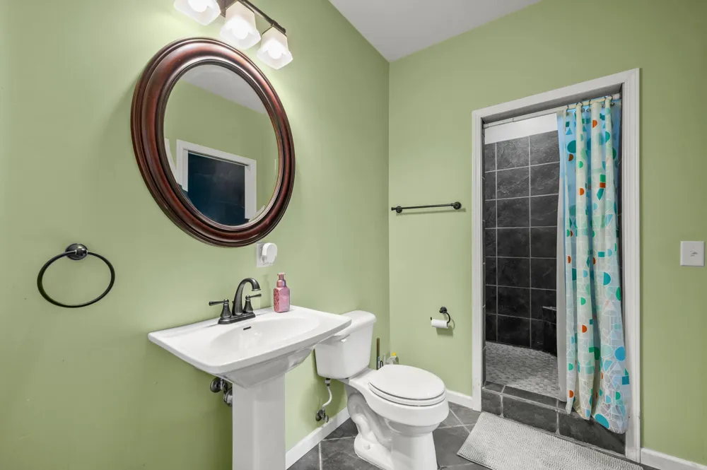 69265 Sundance Drive Edwardsburg, MI 49112