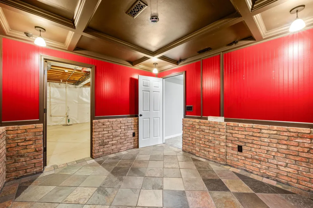 69265 Sundance Drive Edwardsburg, MI 49112