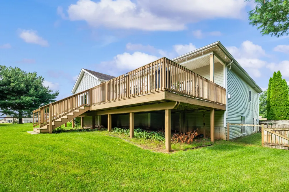 69265 Sundance Drive Edwardsburg, MI 49112