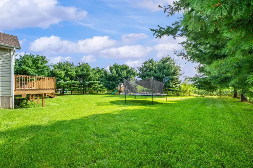69265 Sundance Drive Edwardsburg, MI 49112