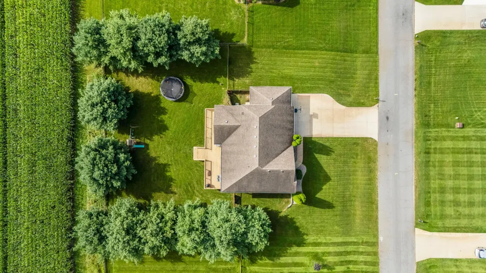 69265 Sundance Drive Edwardsburg, MI 49112