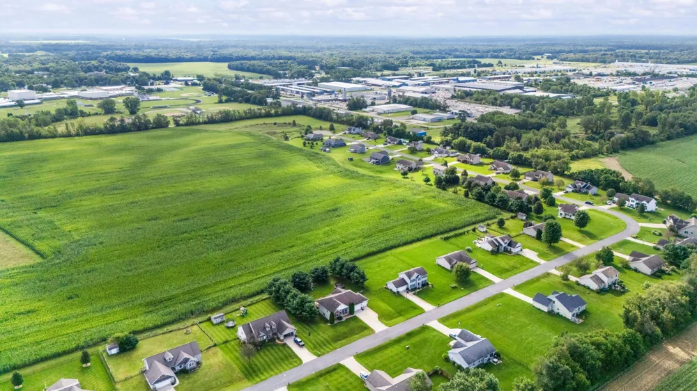 69265 Sundance Drive Edwardsburg, MI 49112