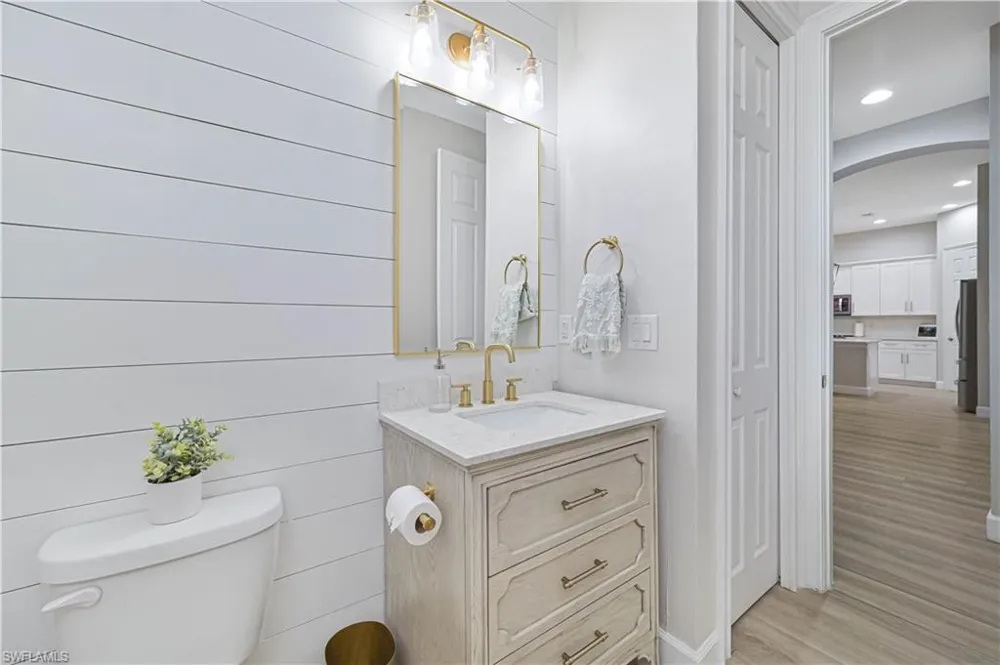 12760 Seaside Key Court North Fort Myers, FL 33903