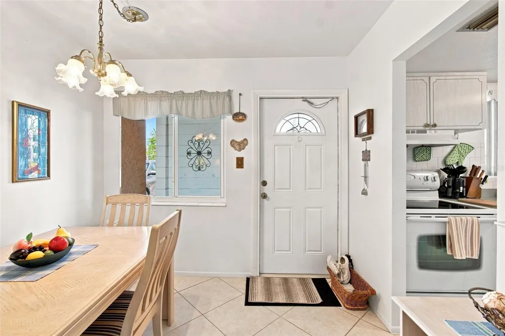 5913 17TH STREET W #1 Bradenton, FL 34207