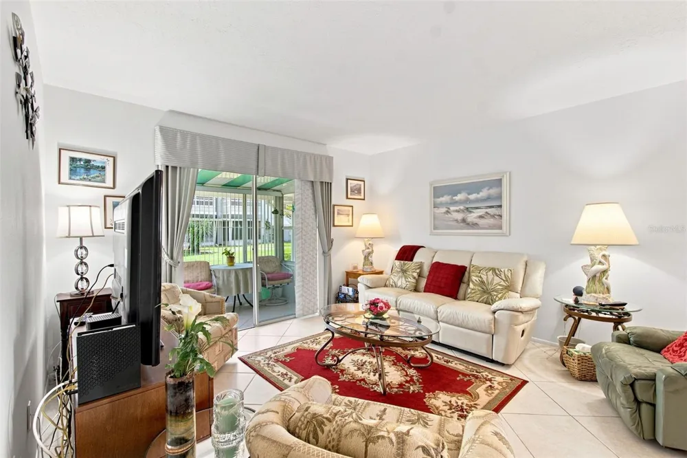 5913 17TH STREET W #1 Bradenton, FL 34207