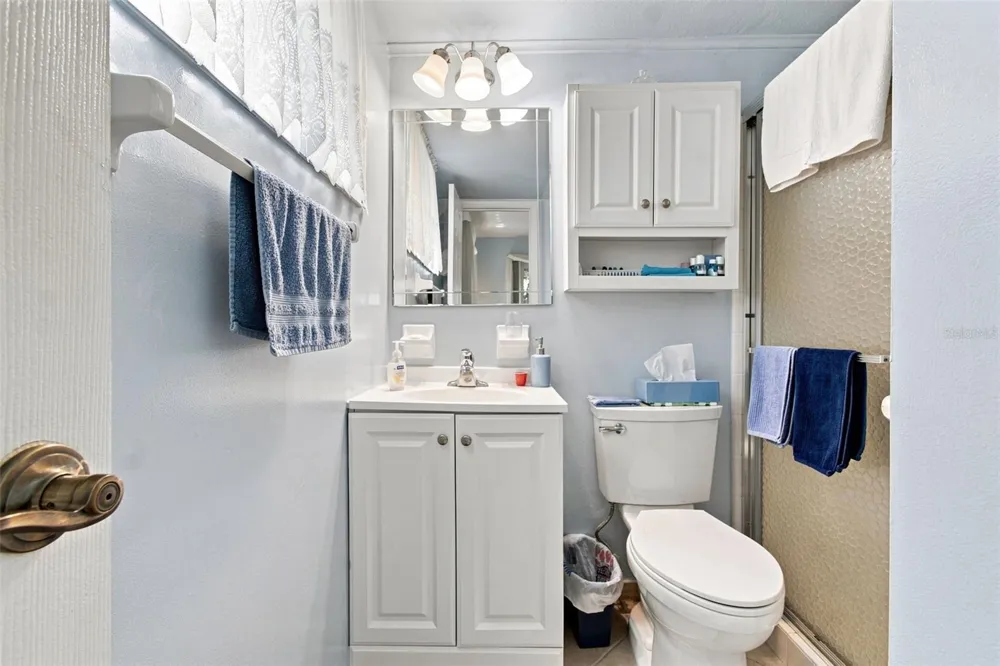 5913 17TH STREET W #1 Bradenton, FL 34207