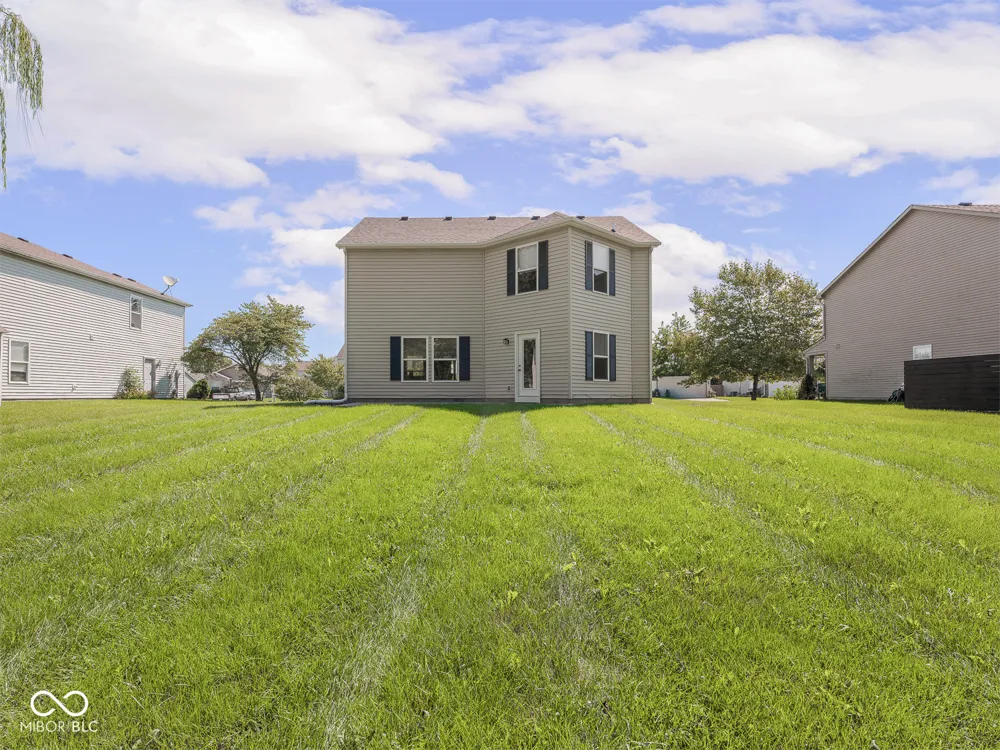 914 Indigo Drive Greenfield, IN 46140