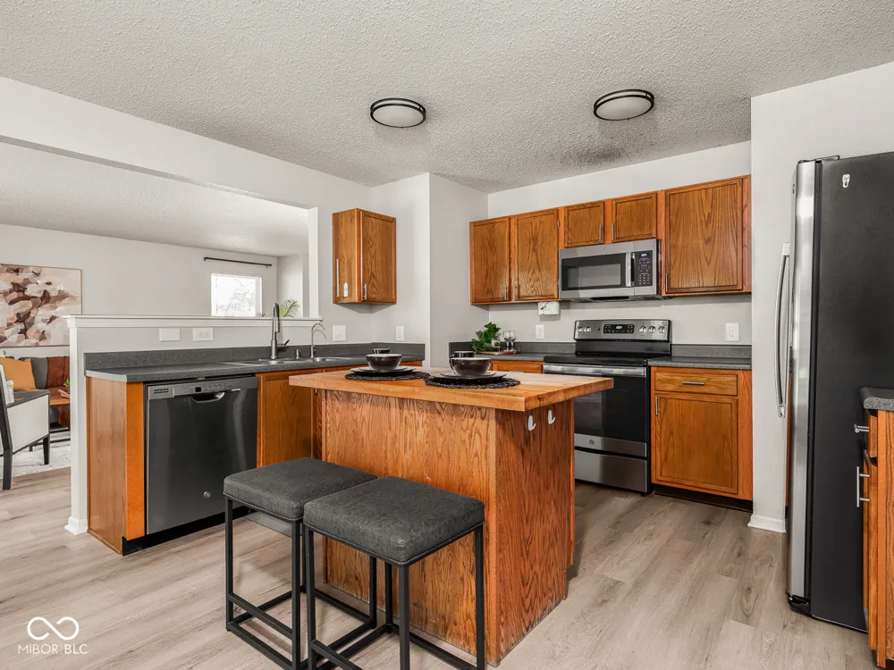 914 Indigo Drive Greenfield, IN 46140