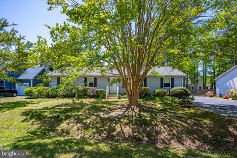 6 FRONTIER DRIVE